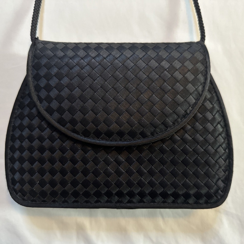 Vintage La Regale Black Woven Handbag Small Tote Evening Purse Classic Hand Made